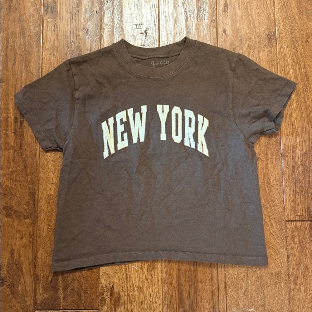 Brandy Melville Chocolate Graphic Tee